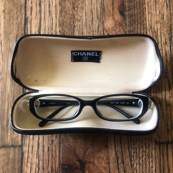 chanel glasses frames opsm